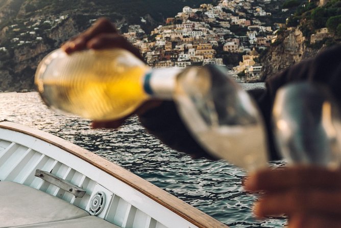 1.5-Hour Amalfi Sunset Cruise – Private Tour with Prosecco - Private Gozzo Sunset: What 90 Minutes on the Amalfi Coast Really Gives You