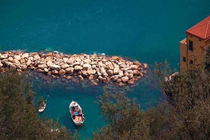 4-Hour Private Boat Experience From Positano - The Route: Positano to Praiano to Fiordo di Furore (Stops 1–3)