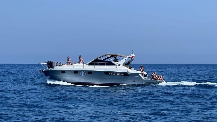 Amalfi: Amalfi Coast and Positano Sunset Cruise with Drinks - The drinks and snacks: what’s included, and what to expect from $93