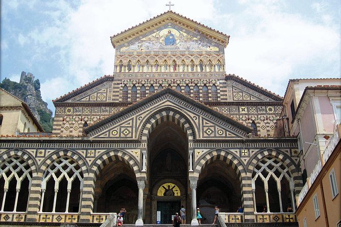Amalfi and Atrani Private Guided Walking Tour - Piazza Flavio Gioia: the meet point that sets the tone