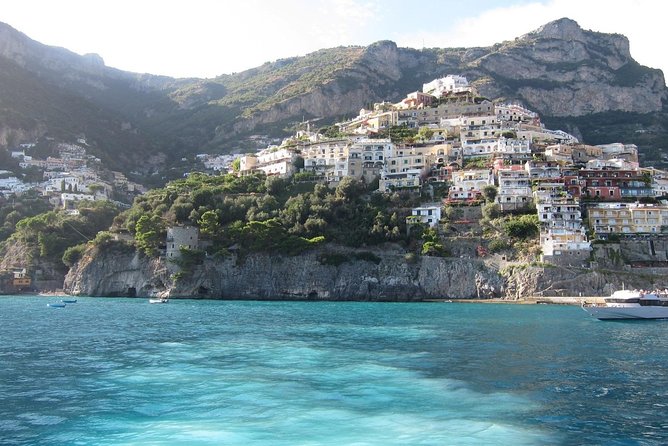 Amalfi Coast: Boat Rental - Do you need a license to drive?