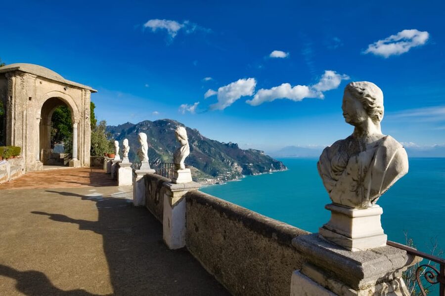 Amalfi coast from Pompeii by bus - Ravello in 50 minutes: enough time to choose what you love