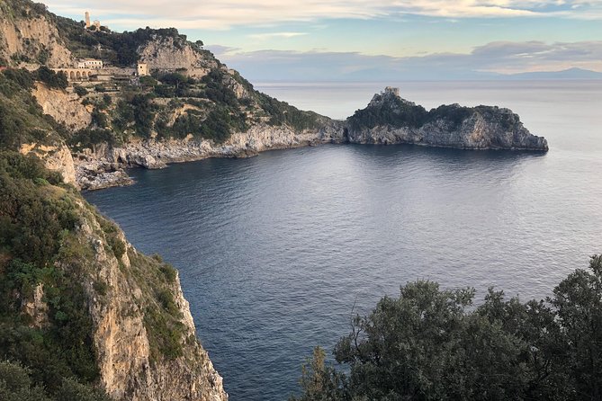 Amalfi Coast Full Day Private Slow Cruise from Positano - What’s included on board (and what you’ll pay separately)