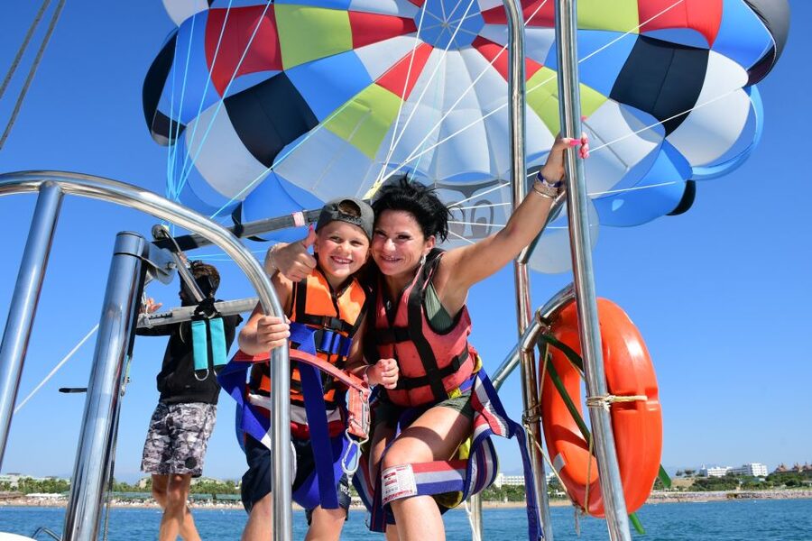 Amalfi Coast: Parasailing Flight Adventure - Price and value: is $89.50 worth a 15-minute flight?