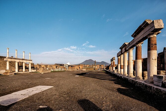Amalfi Coast: Pompeii Small Group with Skip the Line Tickets - Heat and crowd tips for July and August