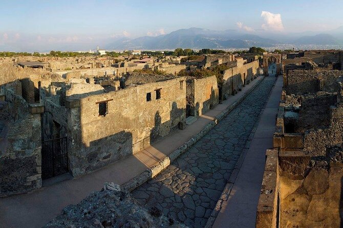 Amalfi Coast: Pompeii Small Group with Skip the Line Tickets - The Amalfi Drive coach ride: comfort, timing, and motion-sickness reality