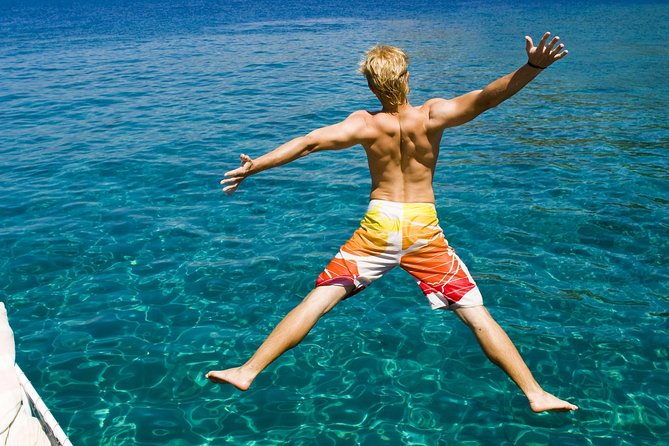Amalfi Coast & Positano: Boat Tour with Snorkeling & Drinks - Conca dei Marini and Runghetiello Grotto: The Small-Beach Break