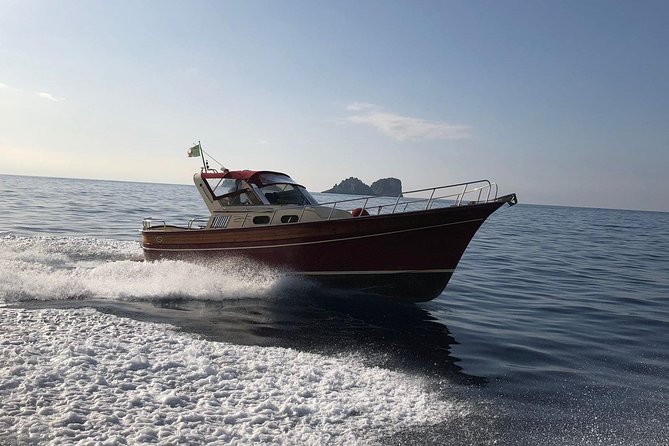 Amalfi Coast PRIVATE boat excursion from Positano - Sail Past Praiano, Furore Fjord, and the Lovers’ Arch From the Water