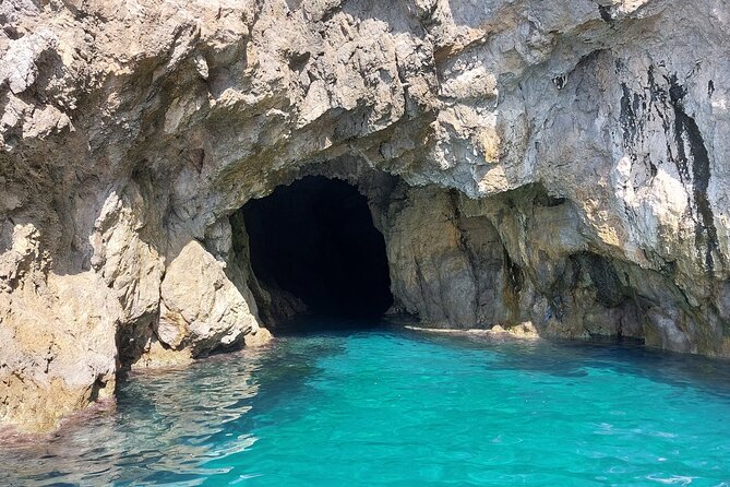 Amalfi Coast Private Boat Tour - Hamlets, a fjord bridge, and the World High Diving vibe