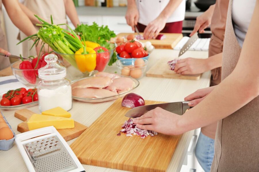 Amalfi: Cooking Class and Farmhouse Visit With Meal - Cooking like you mean it: four dishes, a real kitchen rhythm