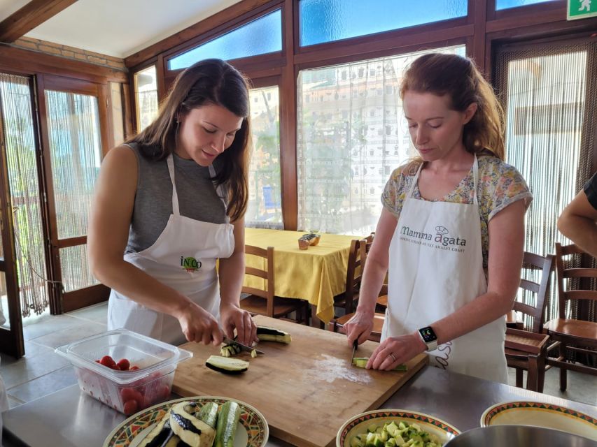 Amalfi: Make tagliatelle, mozzarella and tiramisù - Your first lesson: tiramisù prep with farm wine in the background
