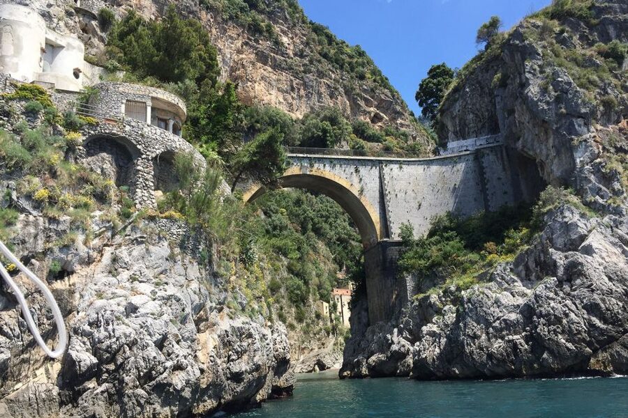 Amalfi: Private Full-Day Boat Excursion on the Amalfi Coast - Key things that stand out