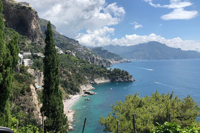 Amalfi & Ravello Tour from Positano - How the Guidance Works: Live Commentary Plus Driver Recommendations