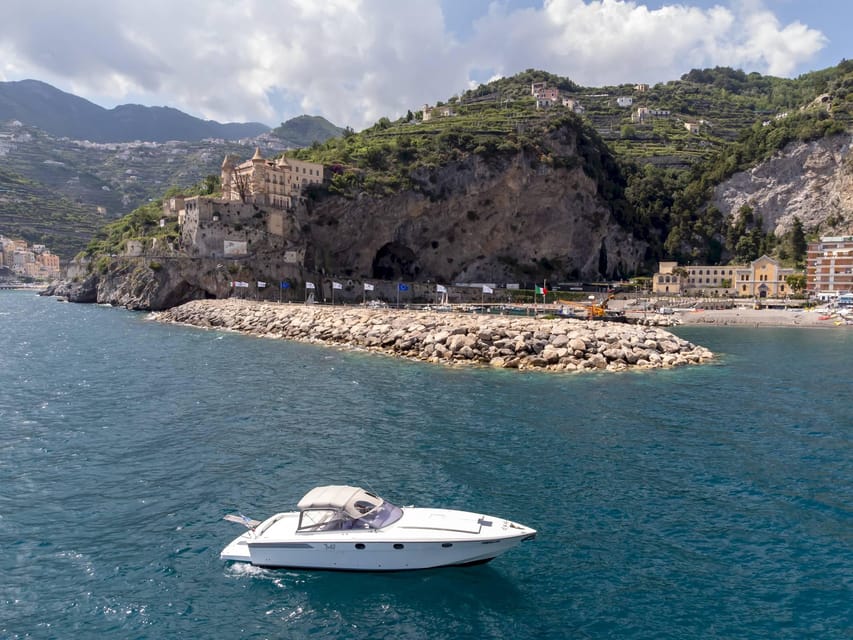 Boat tour Amalfi Coast - Capri - Positano - Sunset - Emerald Grotto and Blue Grotto: what you should expect from the cave plan