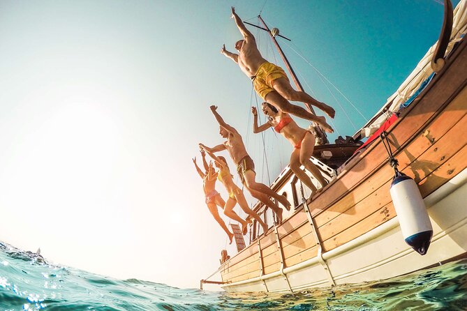 Capri Island Boat Tour from Amalfi with Snorkeling | Small Group - Key things I’d bet on before you book