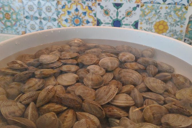 Food Experience with a local in Praiano - Hands-on cooking with Rocco and Carla