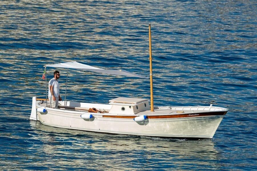 From Amalfi: Amalfi - Positano - Coast boat tour - Key things you’ll notice on this Amalfi coast cruise