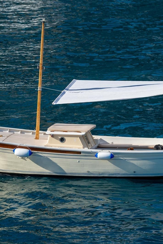 From Amalfi: Amalfi - Positano - Coast boat tour - Positano for 1 hour 30: enjoying the famous village without losing your whole day