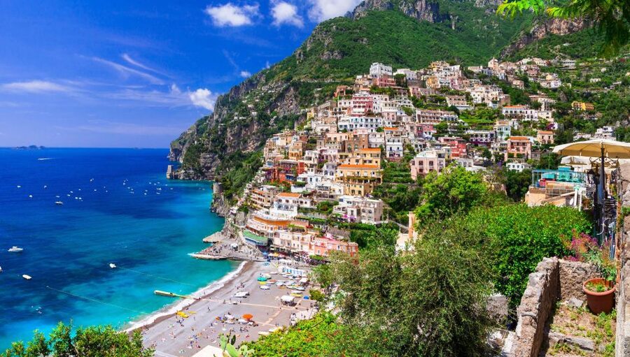 From Amalfi: Capri Island Boat Tour with Snorkeling & Drinks - Capri arrival and 3 hours on your own: how to use it smartly