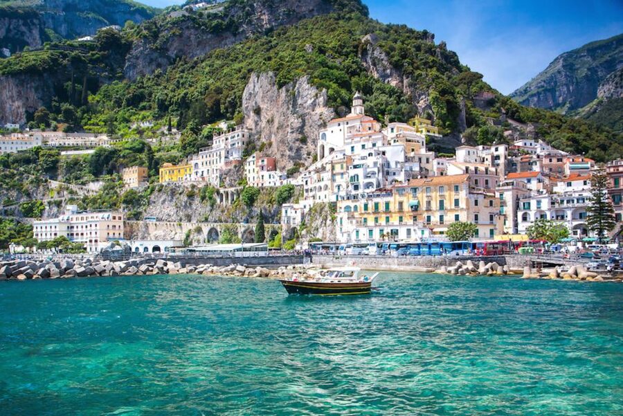 From Amalfi: Day Trip to Capri Private Boat Tour with Drinks - Cruising the Sirenuses and Around Li Galli