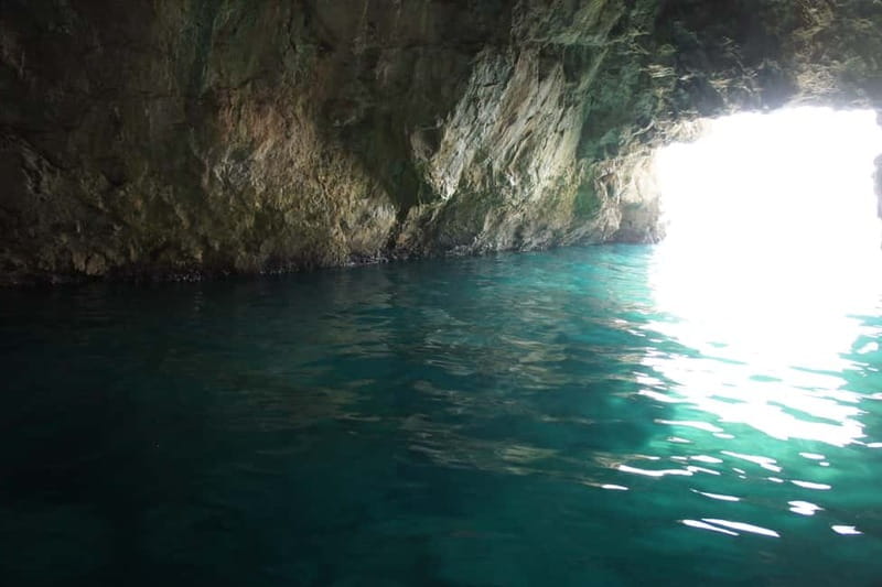 From Positano: Amalfi Coast and Emerald Grotto Group Cruise - Atrani, Minori, and Maiori from the water: photo stops with a purpose