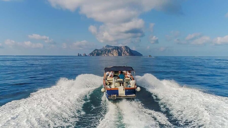 From Positano: Day trip to Capri - Group Tour by boat - Positano to Capri by boat: why this day feels so efficient