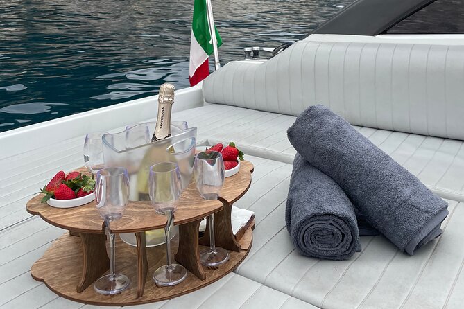 Full day private boat tour to the Island of Capri - I Faraglioni: the Capri photo moment from the water