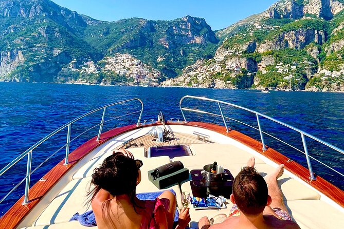 Half-Day Private Boat Tour of the Amalfi Coast - Planning tips: when to go and how to get the best light