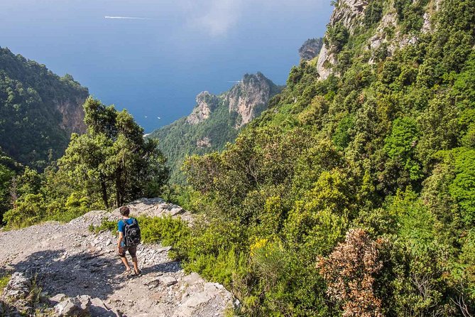 Hiking the Path of the Gods with Enzo: Amalfi Coast Adventure - Why Enzo’s Guide Style Changes the Whole Hike