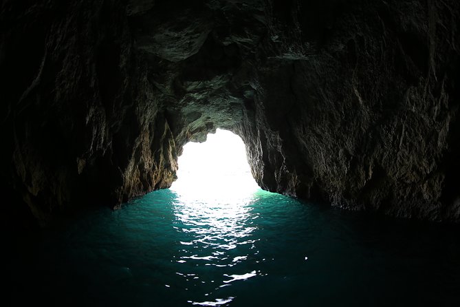 Li Galli Islands and Capri Small Group Boat Tour from Amalfi - Capri Island Time: How to Use About 2.5–3 Hours