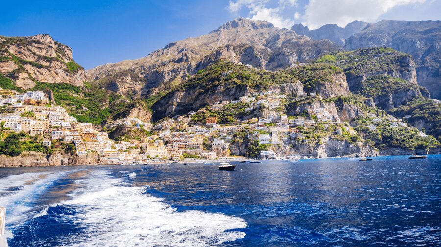 Minicrociera Positano Amalfi - Comfort and Seat Tactics: What the Boat Feels Like Mid-Day