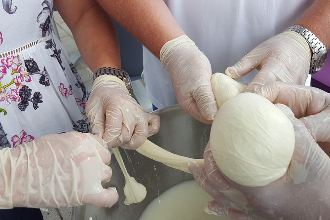 Mozzarella Class or Pizza Class - A full-day Amalfi mix: villages by day, cheese by night