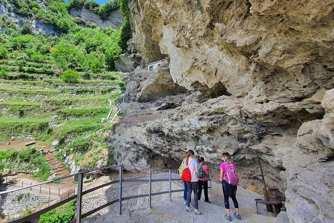 Path of the gods hike - Weather matters on the clifftop: plan for the Amalfi flip