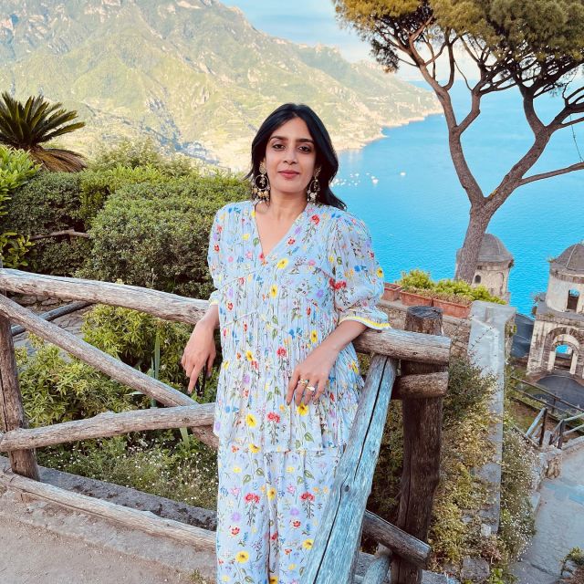Photo Shoot Amalfi - Coffee and water: the small break that keeps photos natural