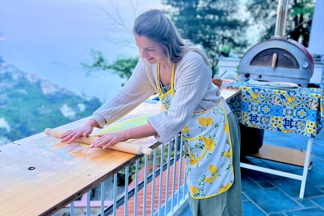 Pizza Class experience on Amalfi coast - Pizza-making with Roberto and Francesca, right in Amalfi