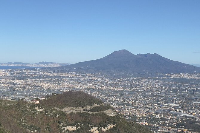 Pompeii & Vesuvius with Lunch & Wine Tasting from Amalfi Coast - Positano to Pompeii and Vesuvius: what this day really feels like