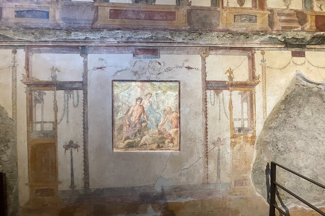 Pompeii & Vesuvius with Lunch & Wine Tasting from Amalfi Coast - What to pack for Pompeii heat and Vesuvius gravel