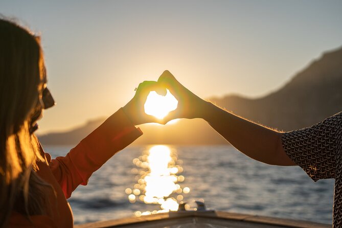 Positano Private Sunset Tour - The Sailing Style: Smooth Handling and Local Expertise