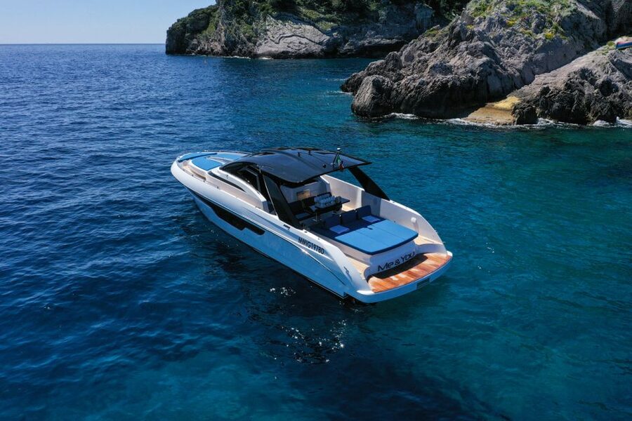 Positano: Shared Sunset Cruise - Prosecco, music, and the onboard comfort factor