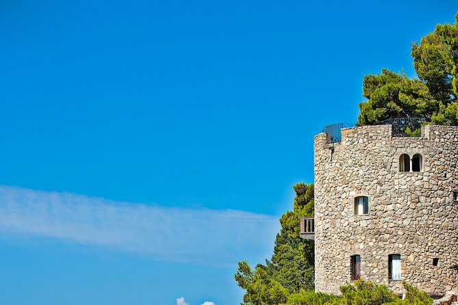Positano Walking Tour with a Local Guide - Grotta di Fornillo: cave nativity scenes and real neighborhood shortcuts