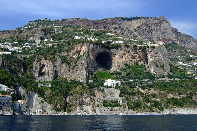 Private Amalfi Coast Boat Trip from Positano, Praiano or Amalfi - Sophia Loren’s Villa Bay and Jackie Kennedy’s Beach Time