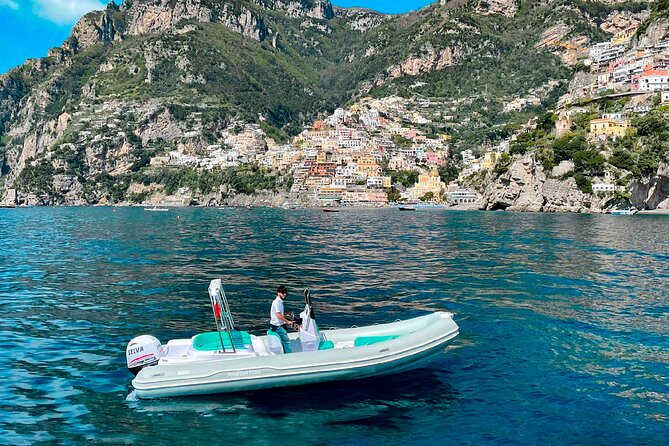 Private Boat Tour: 90 minutes in Amalfi Coast with snacks and drinks - Key things I’d bank on before you go