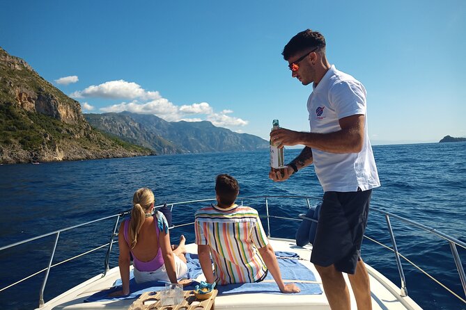 Private Cruise to Capri and Amalfi coast from Positano or Amalfi - yacht 40' - Picking Positano vs Amalfi: how your start point changes the day