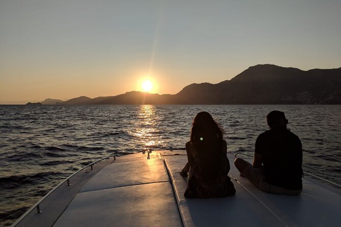 Private Sunset Cruise with Prosecco Onboard - Price and Value: Is $544.22 Worth It for Up to 4?