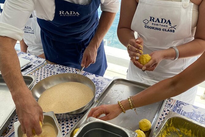 Rada Rooftop Cooking Class in Positano - Getting to the right spot at 10:30 (and what happens first)