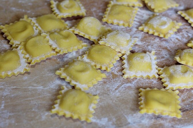 Ravioli & Tagliatelle Cooking Class at a Local's Home in Positano - Why This Positano Pasta Class Feels Different