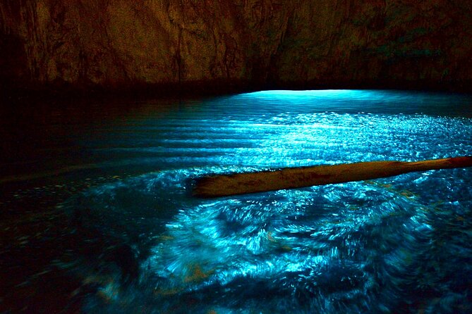 Small Group Amalfi Coast Boat Day Tour from Amalfi - Stop 5: Marina di Praia, a tiny historic fishing village break