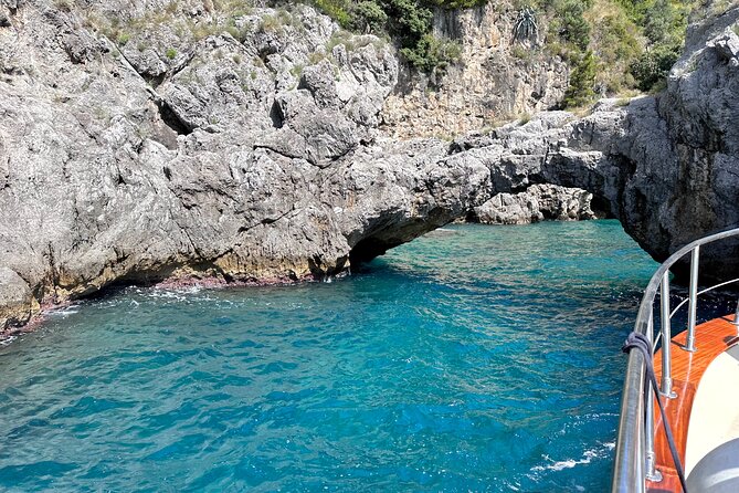Small Group Amalfi Coast Boat Day Tour from Positano - La Gavitella lunch at sea: great view, extra cost, plan your budget
