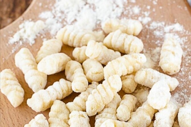 Small-Group Cooking Class in Positano: Gnocchi, Tiramisù & Drinks - Making gnocchi in two styles: cherry tomatoes vs limoncello family recipe