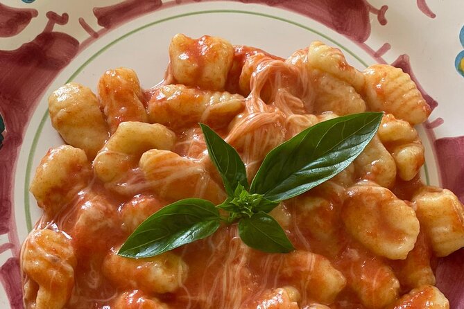 Small-Group Cooking Class in Positano: Gnocchi, Tiramisù & Drinks - Beyond pasta: bruschette, caprese, grilled vegetables, and meatballs